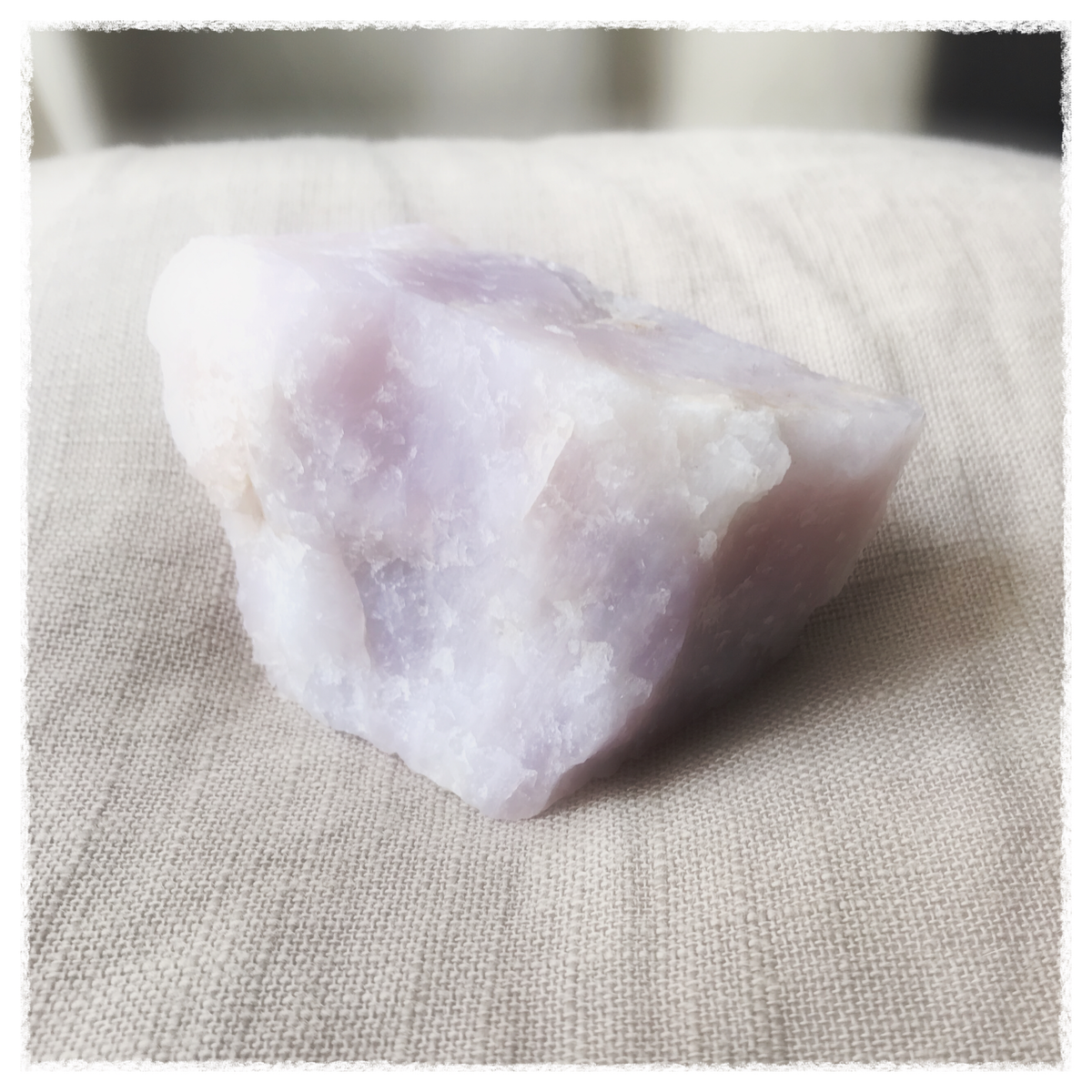 Raw Lavender Quartz Rocks