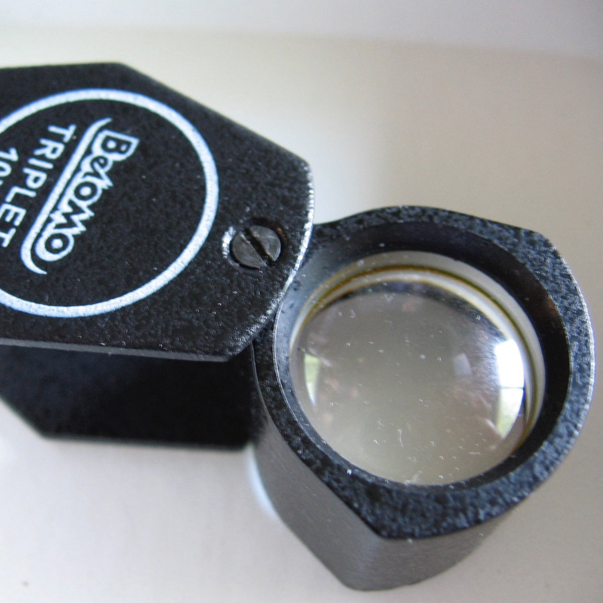 BelOMO LP-3-10x Triplet. Jewelers Loupe Magnifier 21mm (.85)