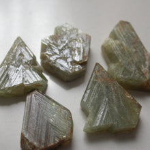 Load image into Gallery viewer, Chrysoberyl Crystals - Song of Stones