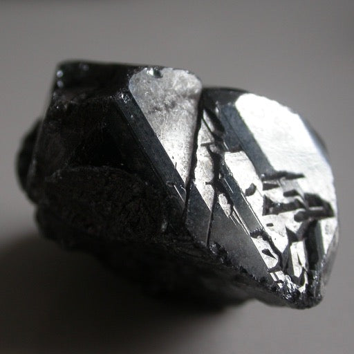 Hematite Crystals stone of alchemy – Song of Stones
